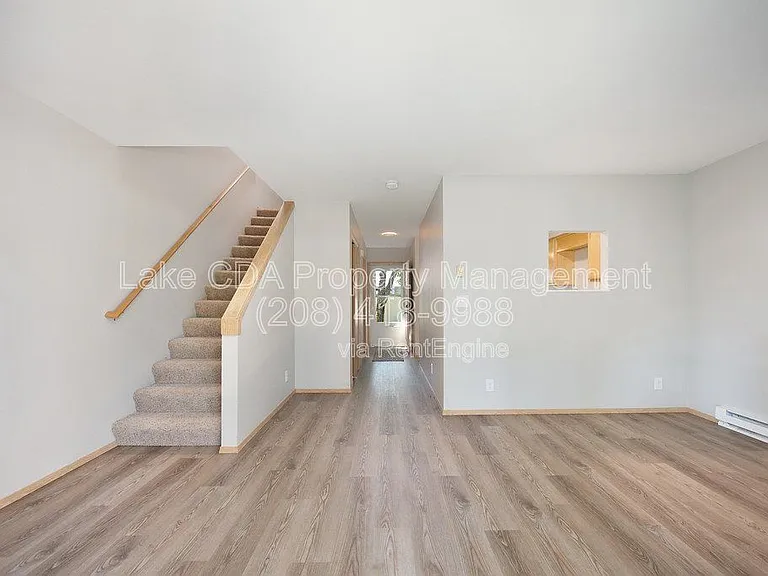 1611 E Montana Ave #C — Photo 14