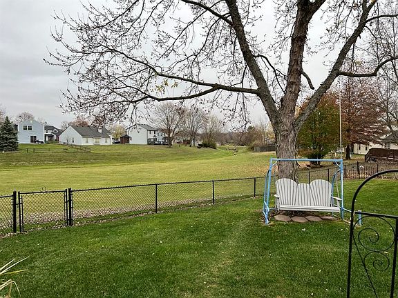 4th image of 1517 Parkthorne Dr