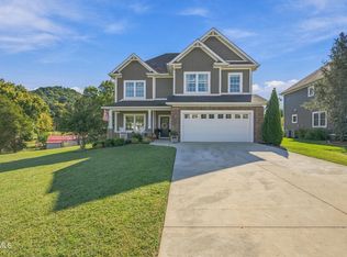 2772 Edinburgh Channel Rd, Kingsport, TN 37664