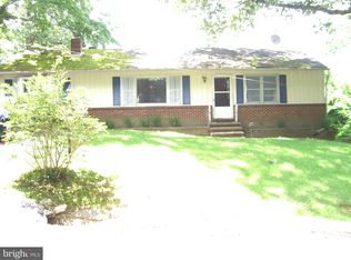 26188 Skyview Dr, Hollywood, MD 20636