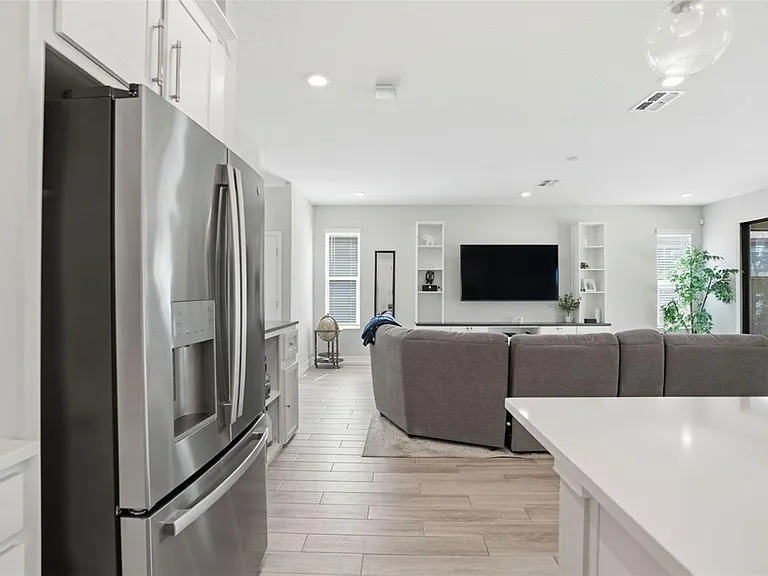 4547 San Martino Dr — Photo 12