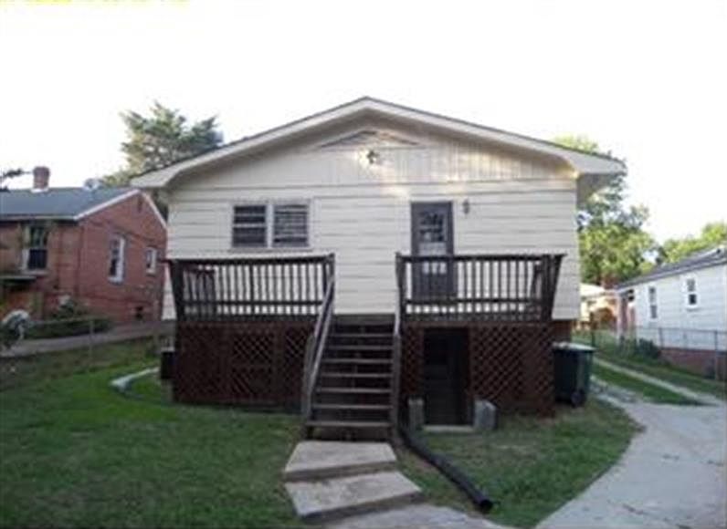 2nd image of 1419 W Horah St
