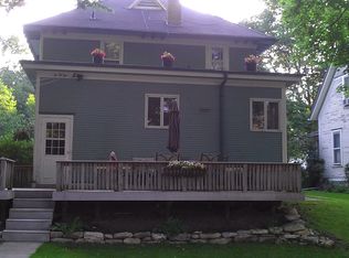 348 S Kane St, Burlington, WI 53105