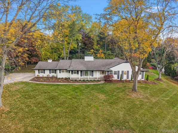 6744 Whysall Rd, Bloomfield Hills, MI 48301