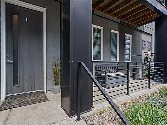5th image of 3021 W 16th Avenue