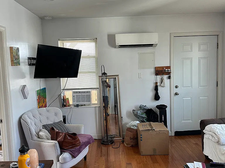 39 Vinton St #1 — Photo 11