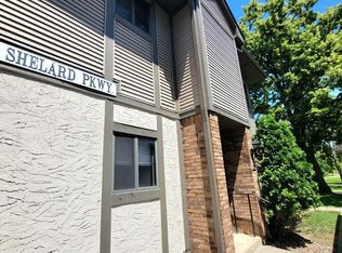 445 Shelard Pkwy Unit 101, Saint Louis Park, MN 55426