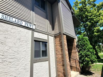 445 Shelard Pkwy Unit 101, Saint Louis Park, MN, 55426