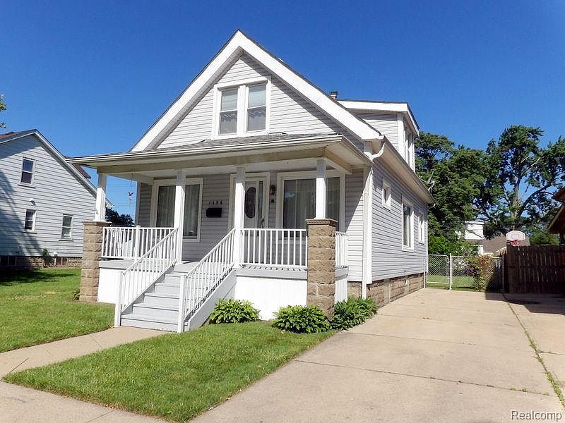 1st image of 1456 Marion Ave