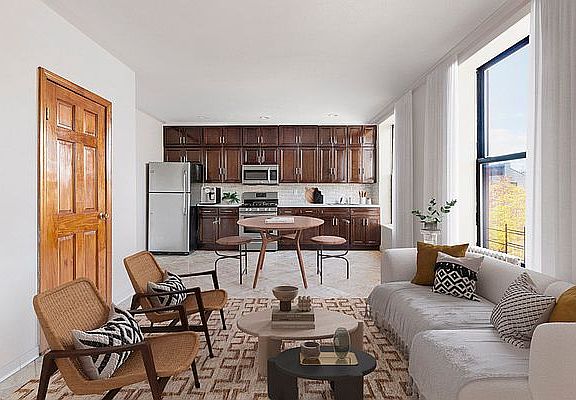 3rd image of 103 Saratoga Ave #2