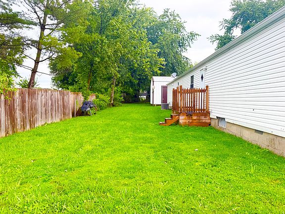 4th image of 8903 Leist Ave