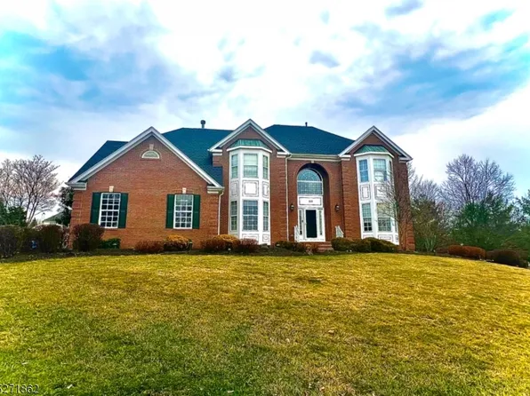 105 Bowman Ct, Branchburg Twp., NJ 08876