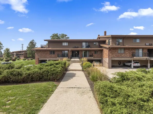 4035 S 84th STREET #1, Greenfield, WI 53228