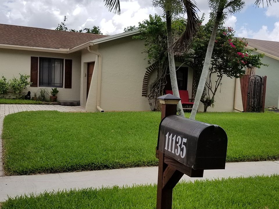 1st image of 11135 NW 27th Pl