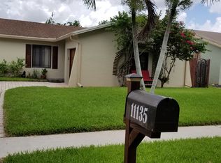 11135 NW 27th Pl, Sunrise, FL 33322