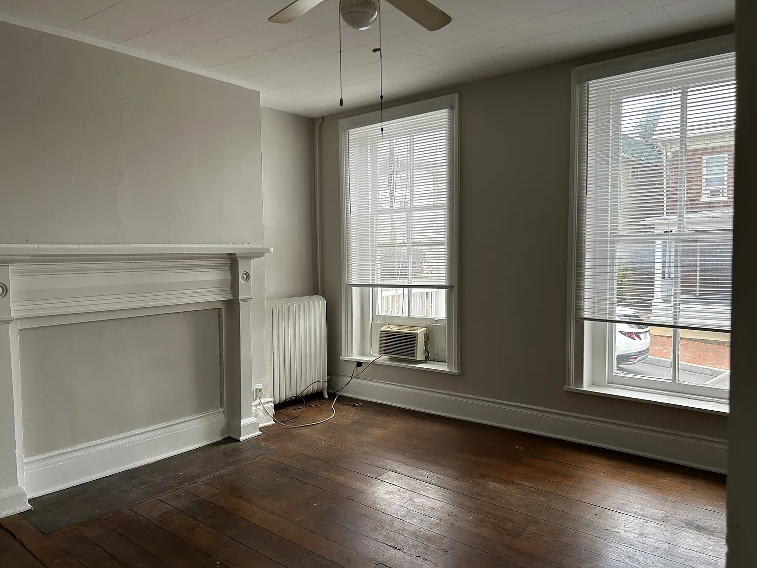 337 N Loudoun St — Photo 2