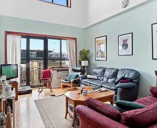 2nd image of 3552 32nd St APT 2