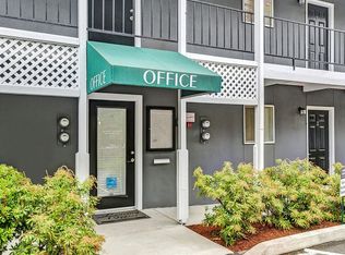 10765 SW Butner Rd #7, Portland, OR 97225