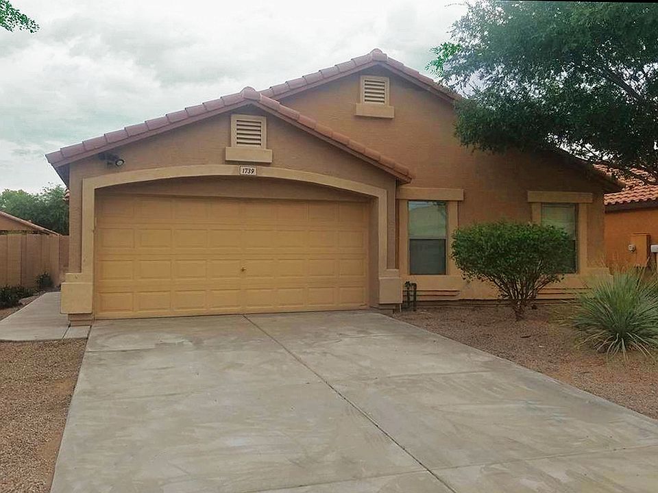 1st image of 1739 E Daniella Dr