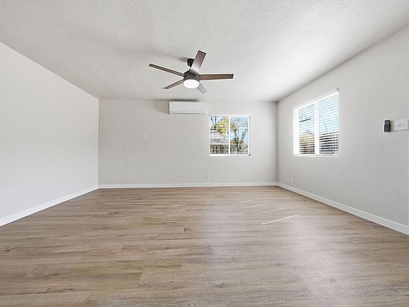 4th image of 849 West St #831