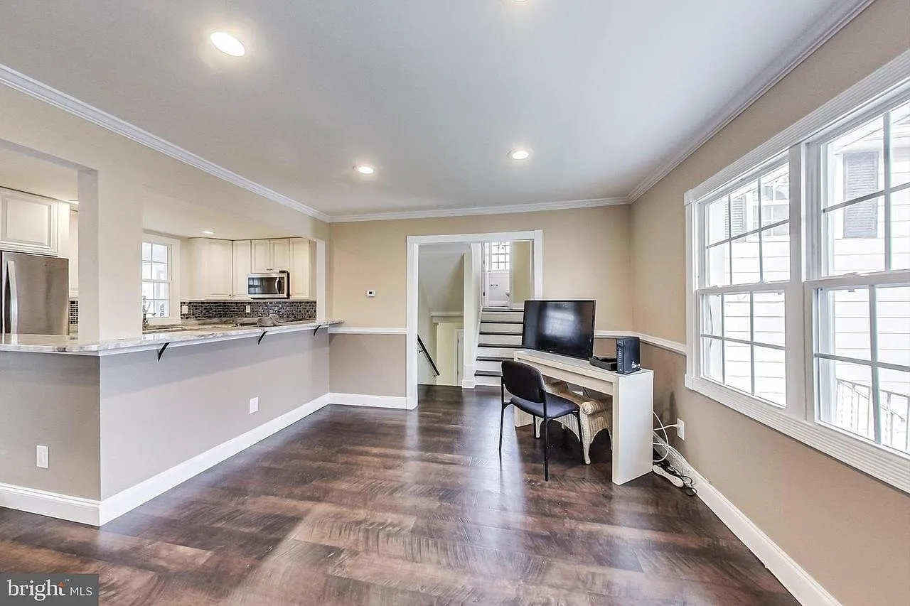 1 bed, 1232 sqft, $800 — Photo 1