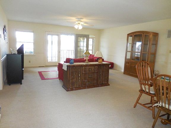 4th image of 316 Misti Ln