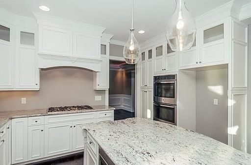 2nd image of 8 Ariana Ln