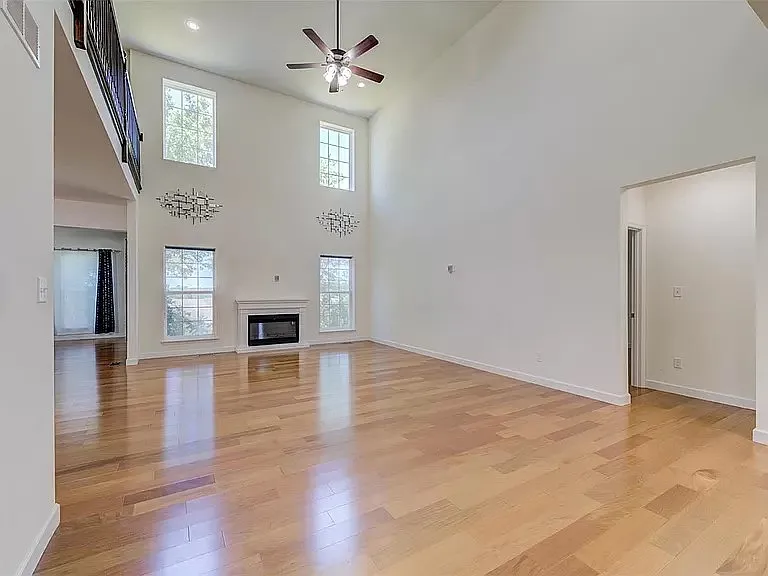 101 Hannahs Mill Dr — Photo 9