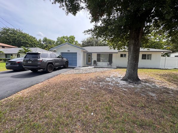 616 E Conference Dr