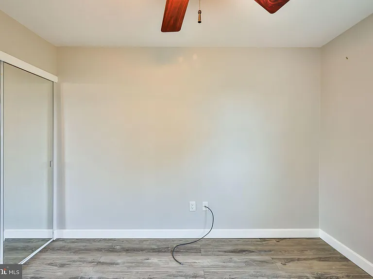 9898 Wistaria St — Photo 34