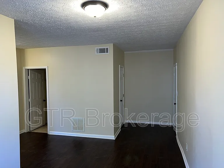 40 Smoke Rise Ct — Photo 17