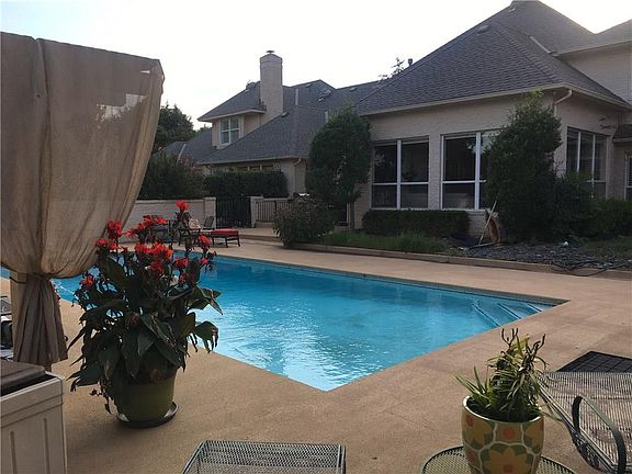 4th image of 4201 Oakdale Farm Cir