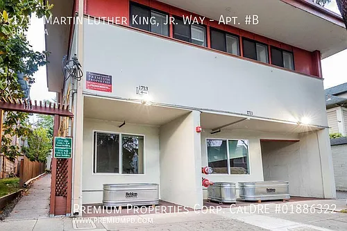 1713 Martin Luther King Jr Way #B Photo 1