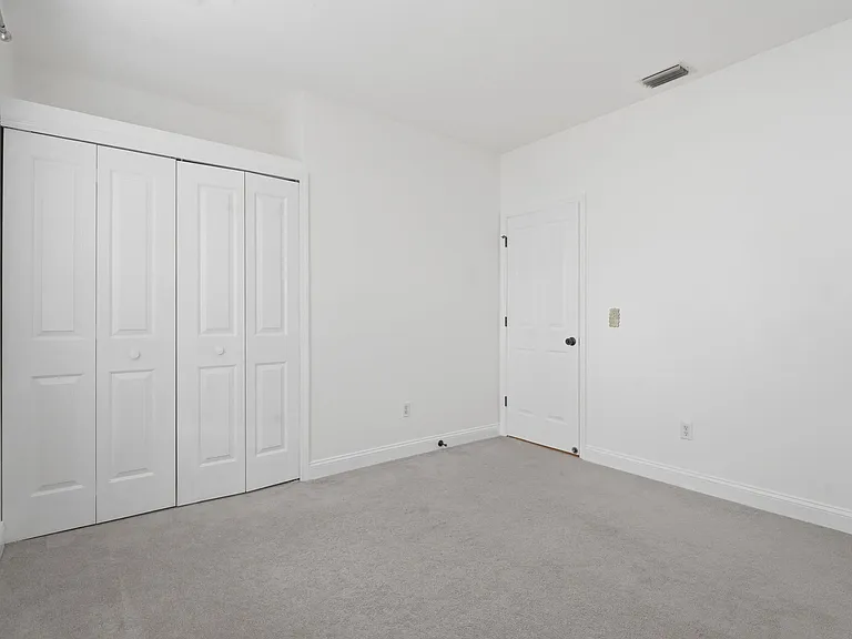 1406 E Ridgewood St — Photo 19