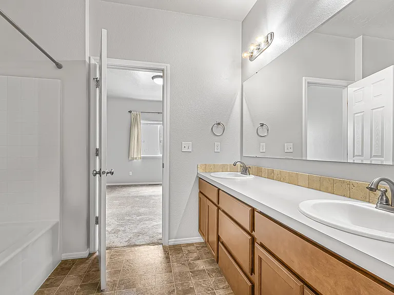 6518 E Fairmount St — Photo 19