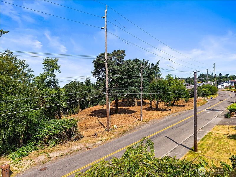 3rd image of 2348 Browns Point Boulevard