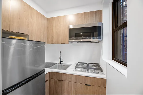 Rented by REAL New York | media 5