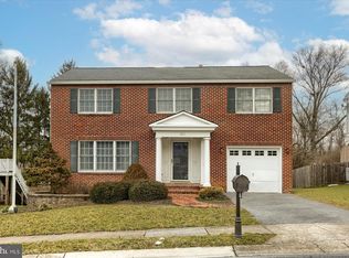 1533 Robert Rd, Lancaster, PA 17601