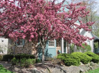920 Hampton Court ,, Sagamore Hills, OH 44067