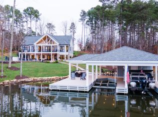 1075 Estate Rd, Semora, NC 27343