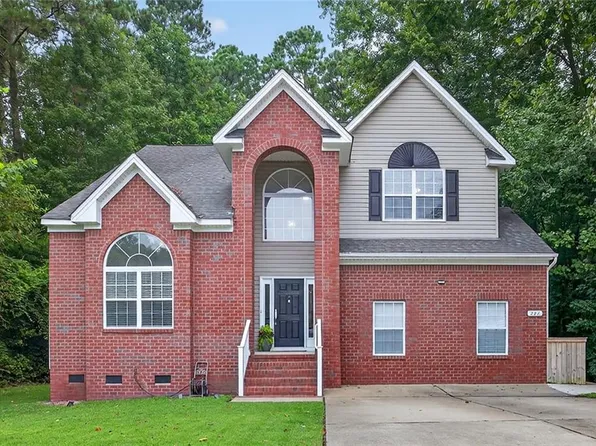 206 Golden Sunset Ln, Suffolk, VA 23435