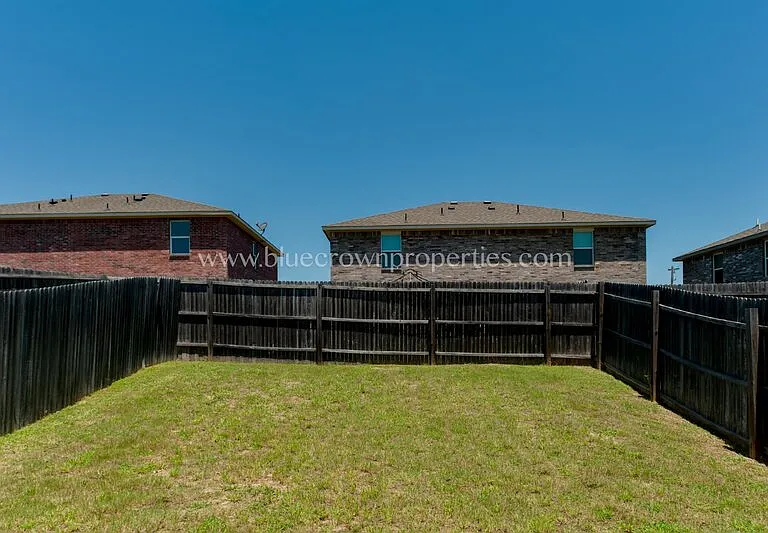 706 Parkplace Rdg — Photo 26