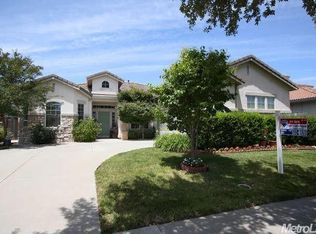 28 Camelot Ct, Roseville, CA 95678