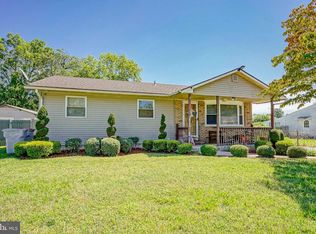 667 Alps Pl, Vineland, NJ 08361