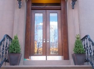 124 1st Pl APT 1, Brooklyn, NY 11231