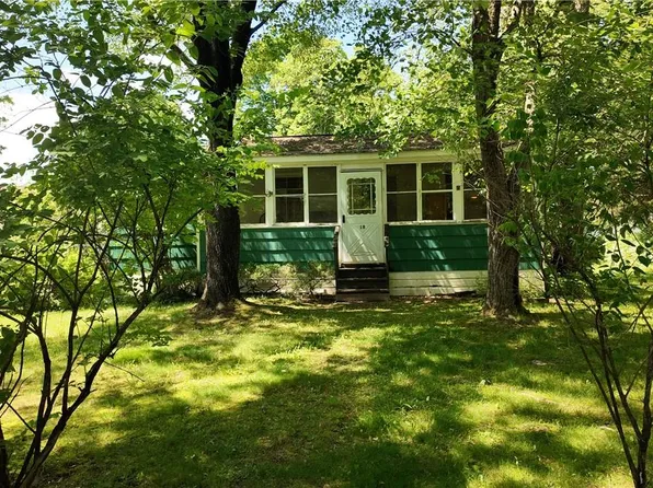18 Davis Road, Poughkeepsie, NY 12603