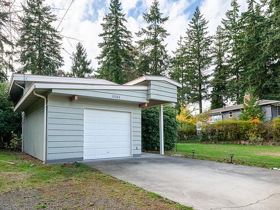3rd image of 15323 SE 42nd St