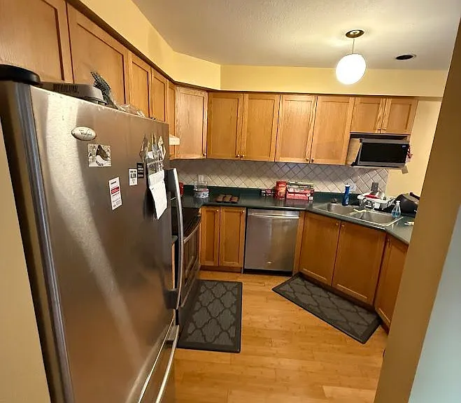 185 Highland Cres #1 — Photo 9