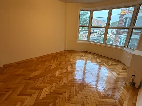 160 72nd Street image 1 of 6