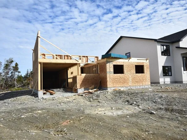 36 Windemere Place, Conception Bay South, NL A1A4V4